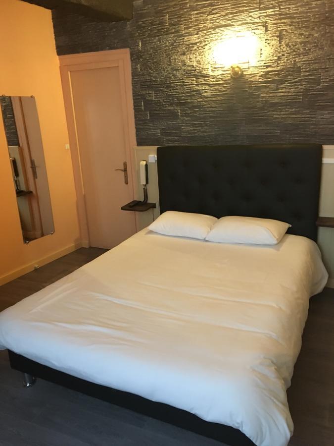 Hotel Du Bellay بلْوا المظهر الخارجي الصورة
